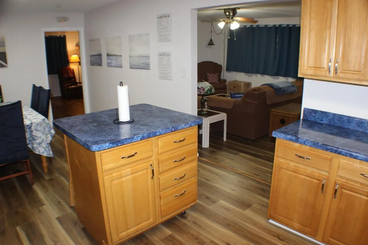 Beautiful Ranch Home Between Virginia Beach And Norfolk